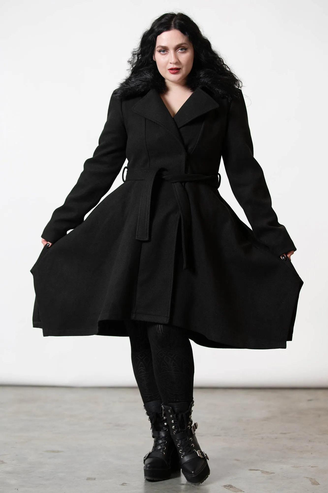 Andromada Coat - Resurrect