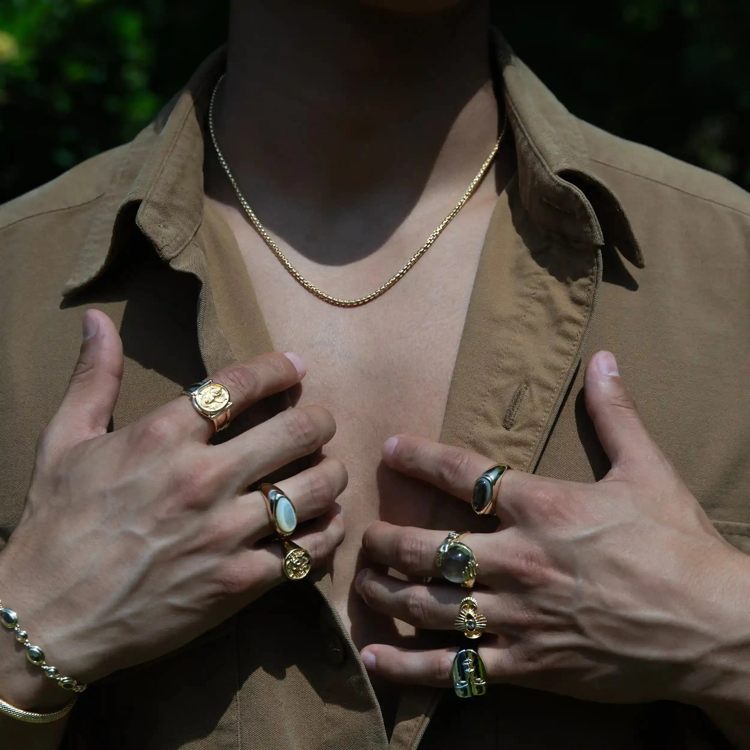 Men's Lilith Signet Ring