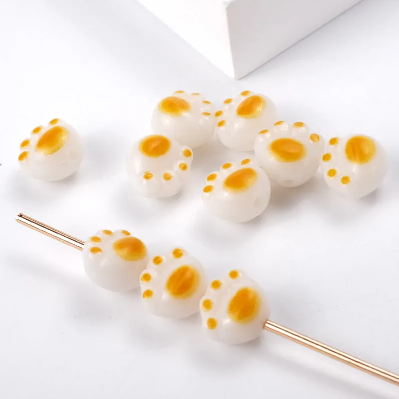 Wholesale 100PCS/PACK Cartoon Cute Three-dimensional Cat Claw Straight Hole Acrylic String Beads
